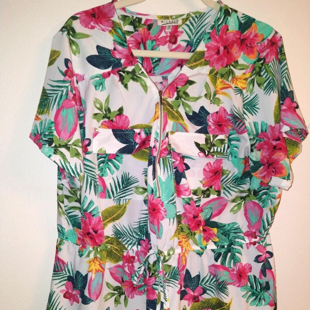Hawaiian Floral blouse